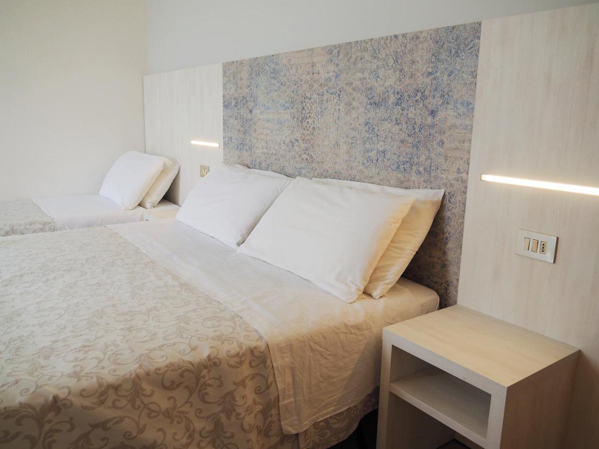 Hotel Olympia กาบิชเชมาเร ภายนอก รูปภาพ