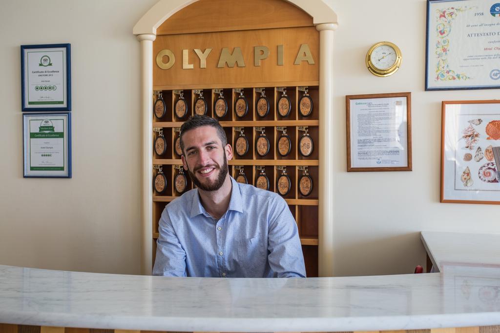 Hotel Olympia กาบิชเชมาเร ภายนอก รูปภาพ